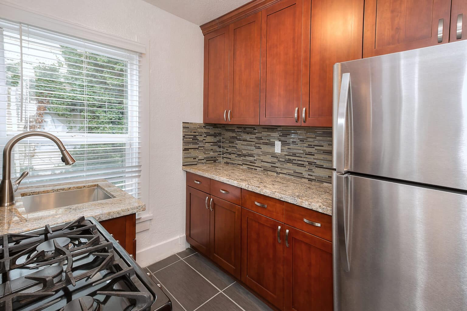 Merry Bee Apartments Washington Seattle Neider Properties